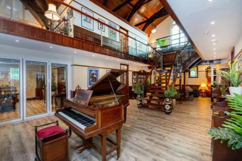 Property Image 8