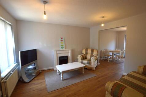 Living Room 1.JPG