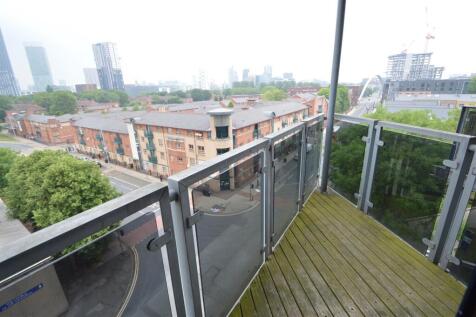 75 Bishops - Balcony.JPG