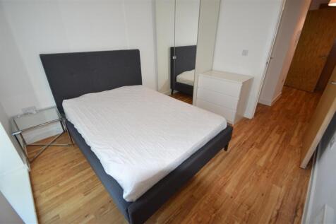 509x1 - Bed.JPG