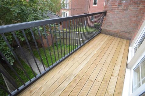 155 Chorlton - Balcony.JPG