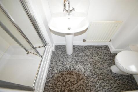155 Chorlton - Ensuite.JPG