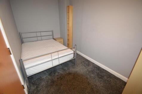 155 Chorlton -Bed 1.JPG