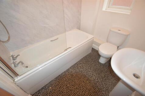 155 Chorlton - Bathroom.JPG