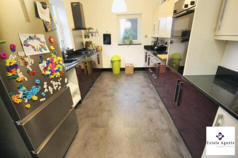 Extended Dining Kitchen