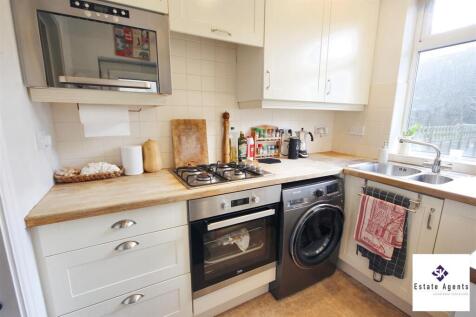 Off-Shot Kitchen