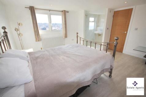 Attic Bedroom and En-Suite