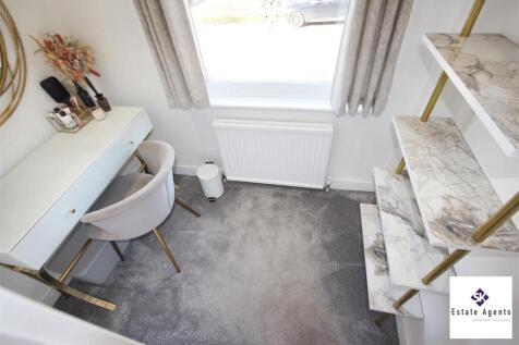 Office/Dressing Room