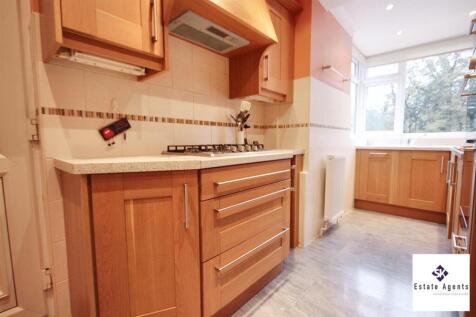 Breakfasting Kitchen
