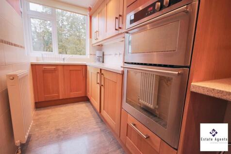 Breakfasting Kitchen