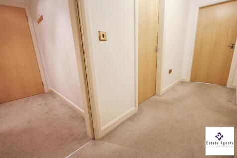 Private Entrance Hall