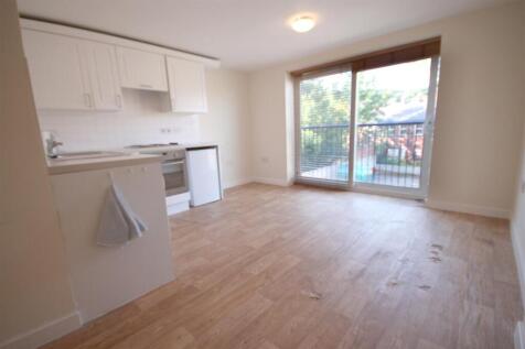 Lounge/Kitchen