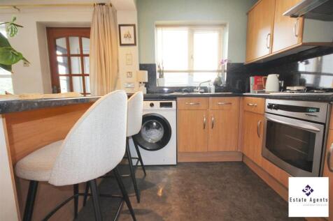 Open plan Lounge/Kitchen