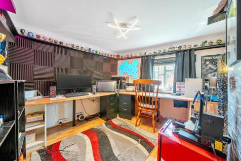 Study/bedroom