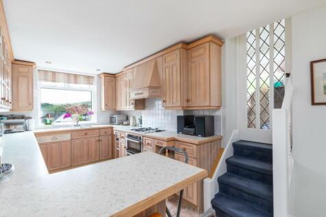 27 Glen Road_27.jpg