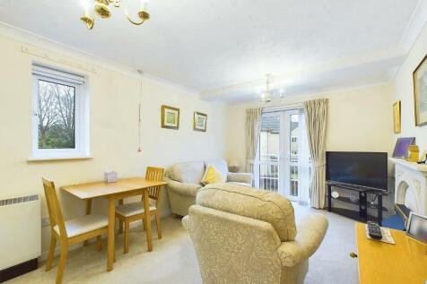 CAM01268G0-PR0258-STILL004.jpg