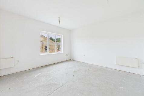 CAM04899G0-PR0168-STILL003.jpg