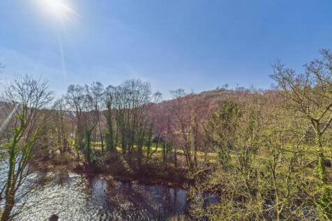 CAM04899G0-PR0051-STILL015.jpg