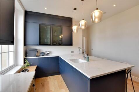 Kitchen/Breakfast Rm