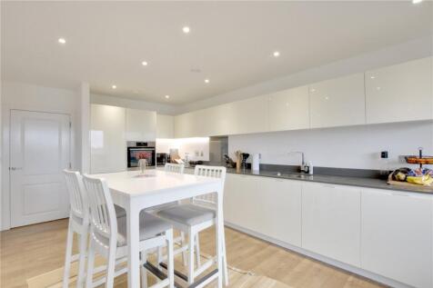 Kitchen/Dining Area
