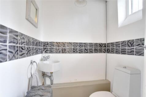 Cloakroomlower