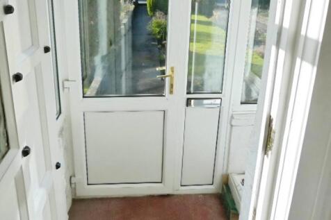 5e7e2fb9-porch.jpg