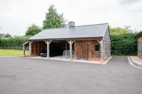 Detached Car Port