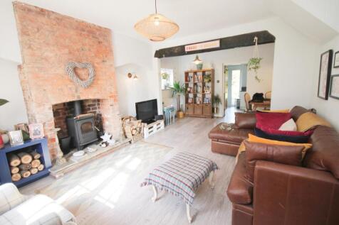 Living Dining Room