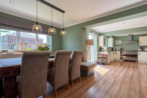 Open Plan Living Din