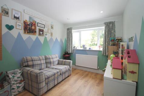 Bedroom/Playroom
