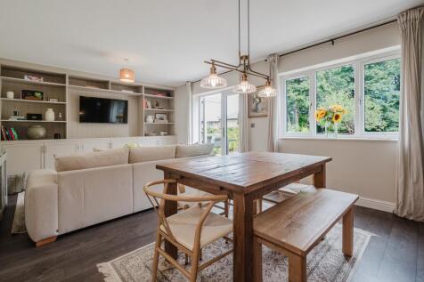 Living Dining Room