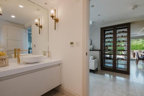 Downstairs WC