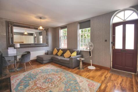 Apartment 2A