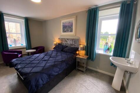 Flat 1