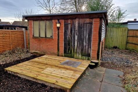 Summer house/bar