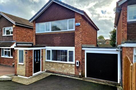 Roseway, Rugeley- 3 Bedroom Detached house for Sa