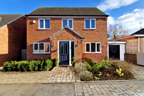 Hood Lane, Armitage- 3 Bedroom Detached house for