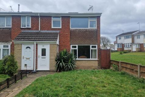 Fernwood Drive - 3 Bedroom Semi Detached House fo