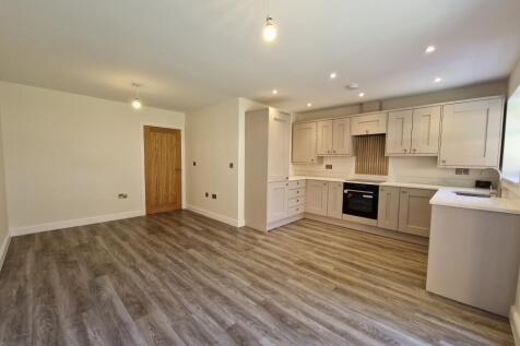 Open plan Lounge/Kitchen