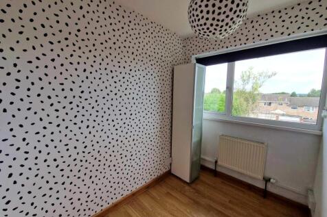 Bedroom 1/2