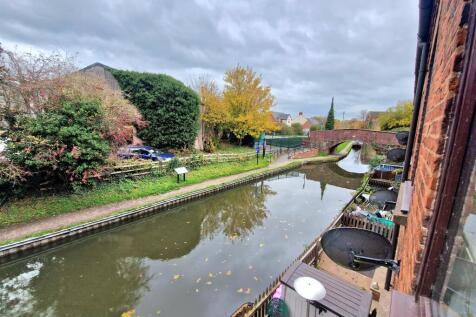 View to rear of Property
