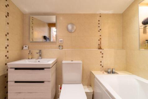 Bedroom 3 en-suite