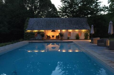 Pool House