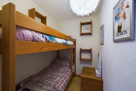 Bunk room