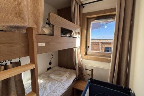 Bunk room