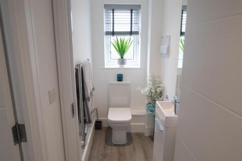 Cloakroom/WC
