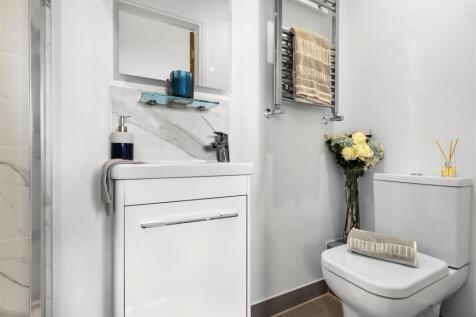 Master Ensuite