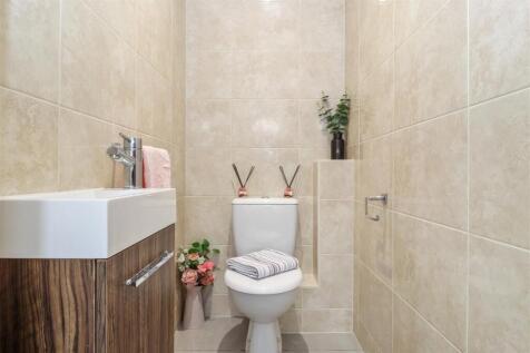 Cloakroom/WC