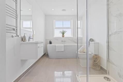 First Floor Bathroom