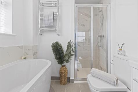 Master Ensuite